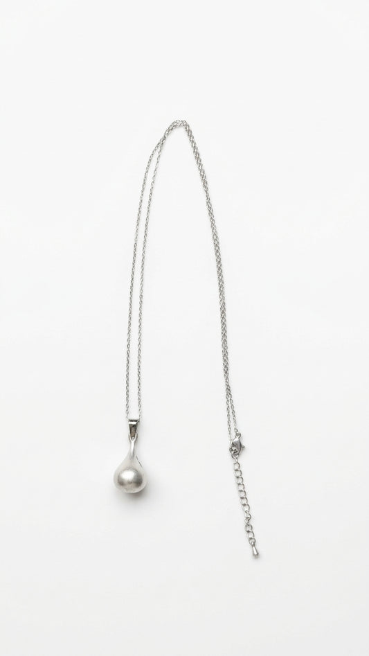 [Handmade] Kisses Necklace
