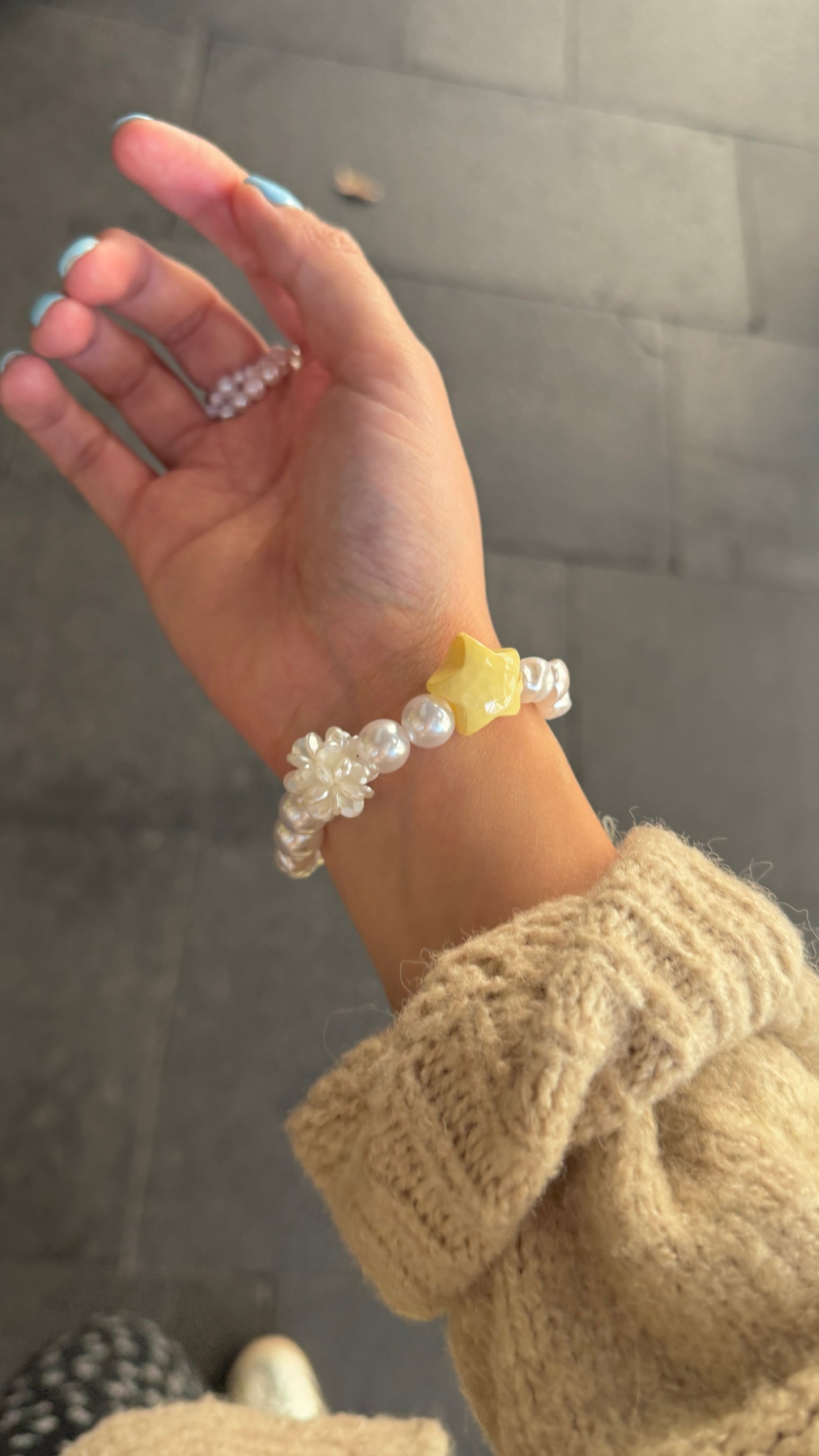 [Handmade] Vanilla Sky Bracelets