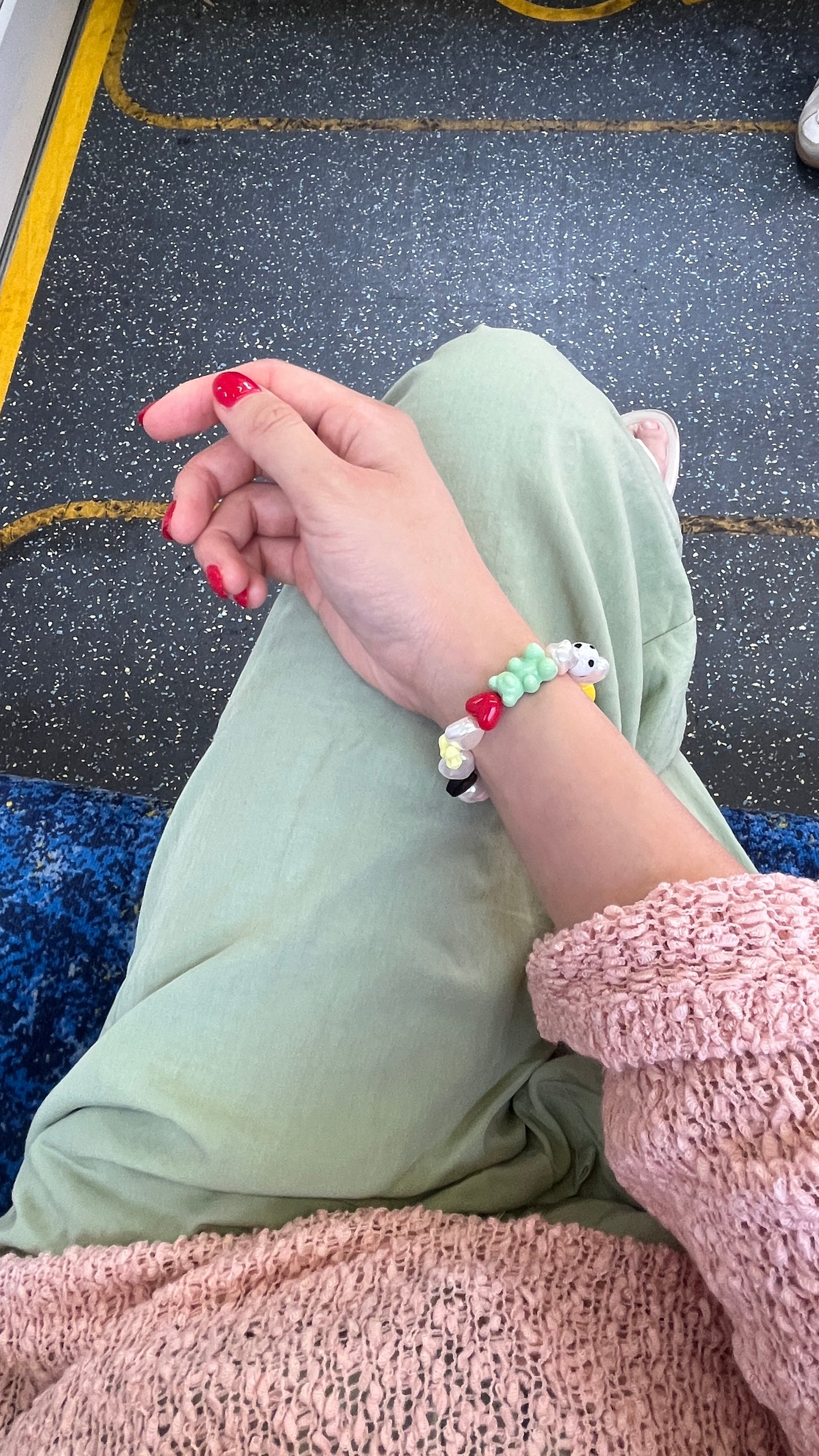 [Handmade] Likey Bracelets (2 colors)