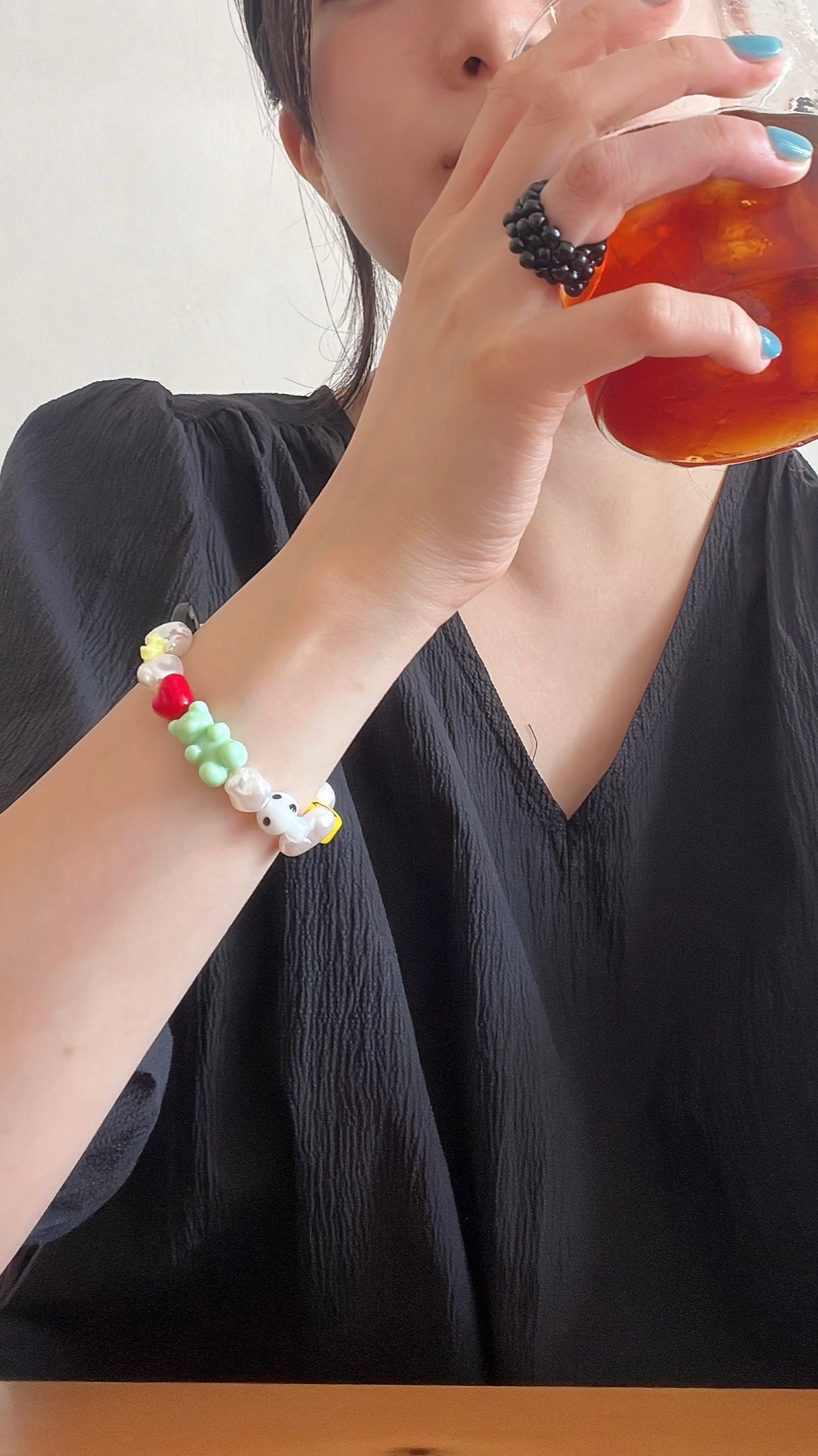 [Handmade] Likey Bracelets (2 colors)