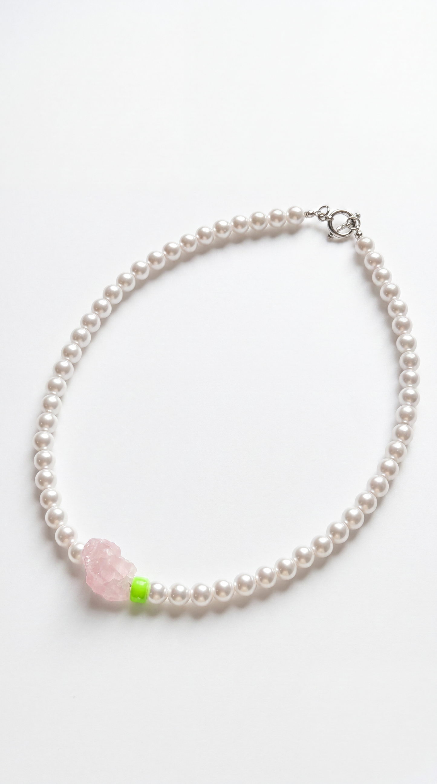 [Handmade] First Petal Necklace