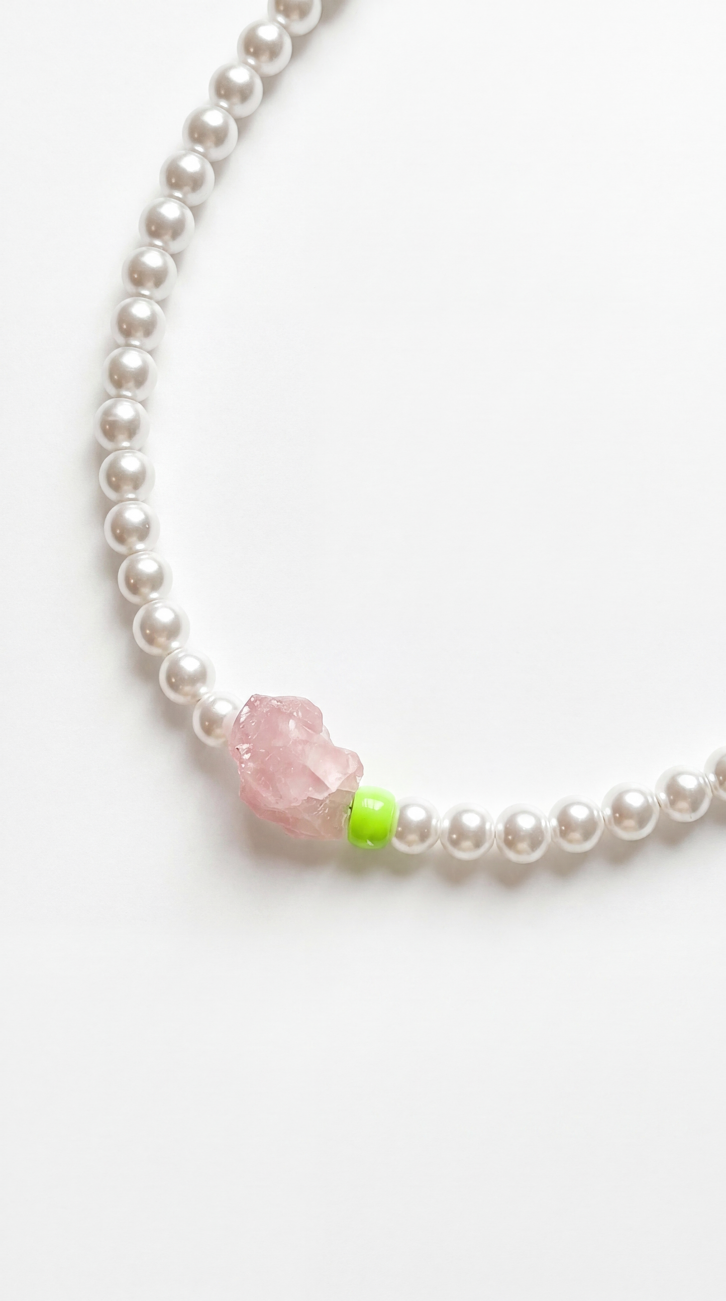 [Handmade] First Petal Necklace