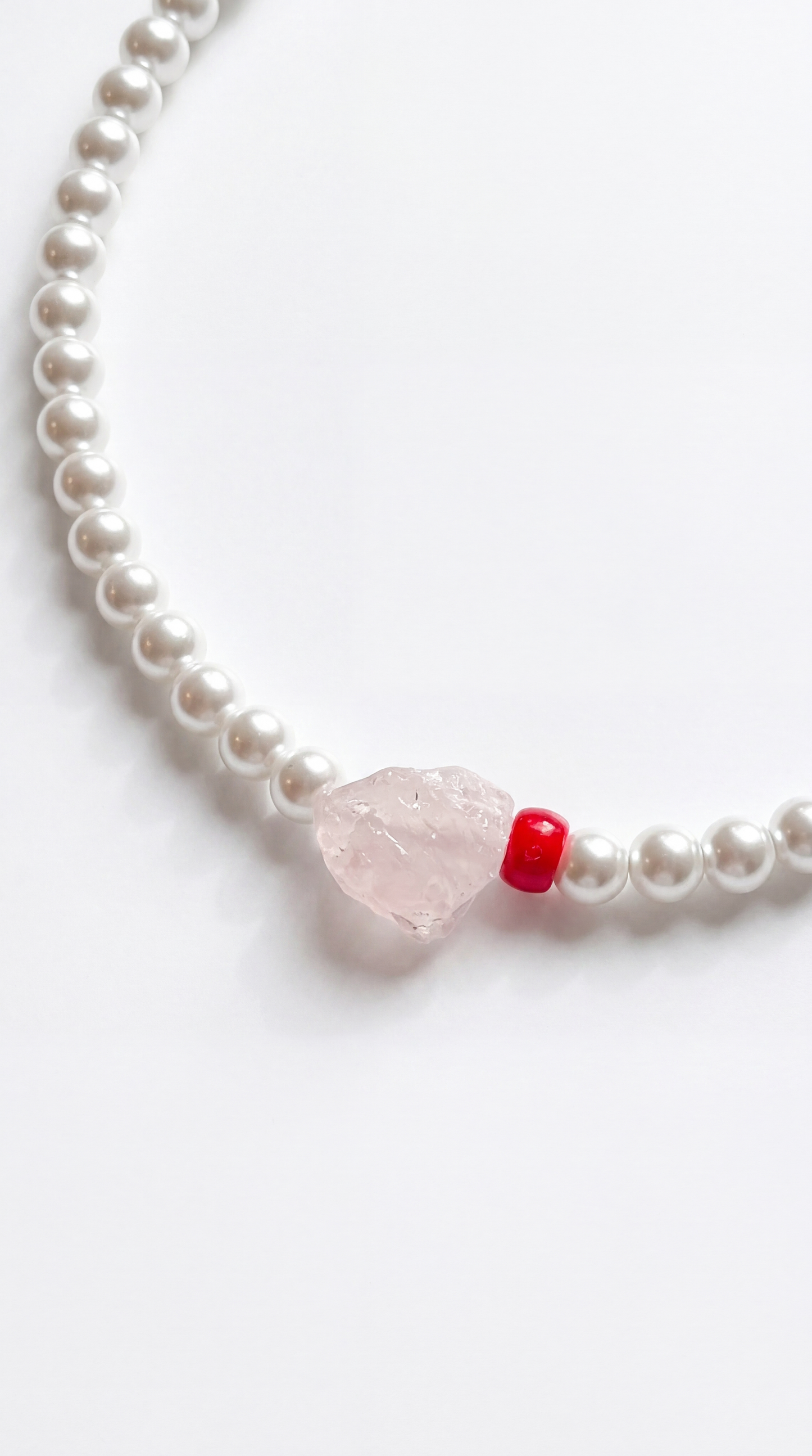[Handmade] First Petal Necklace